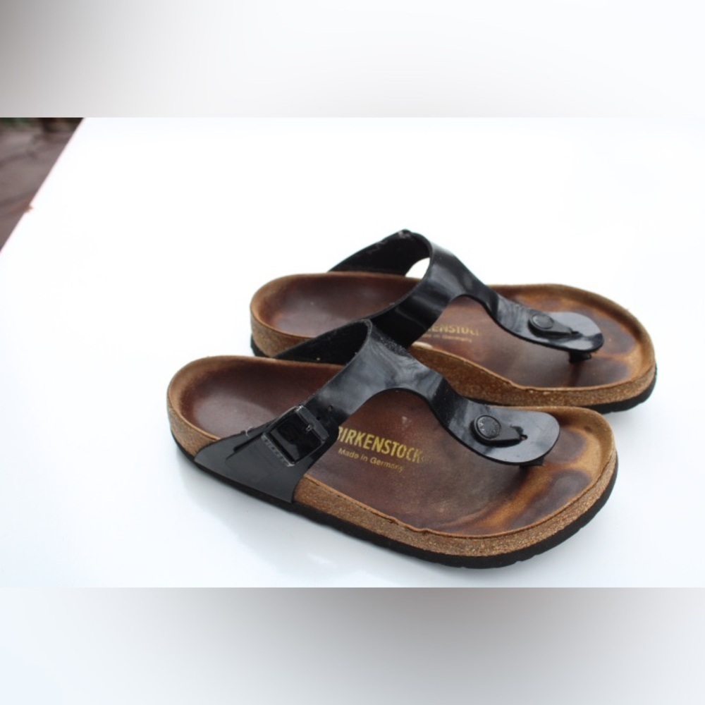 Birkenstock Gizeh sandals